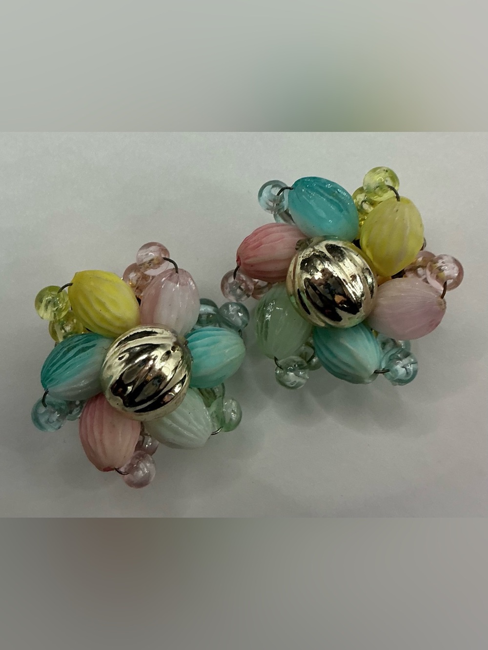 HONG KONG VINTAGE PASTEL BEADED CLUSTER CLIP BACK EARRINGS